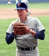 Nolan Ryan, Texas Rangers legend
